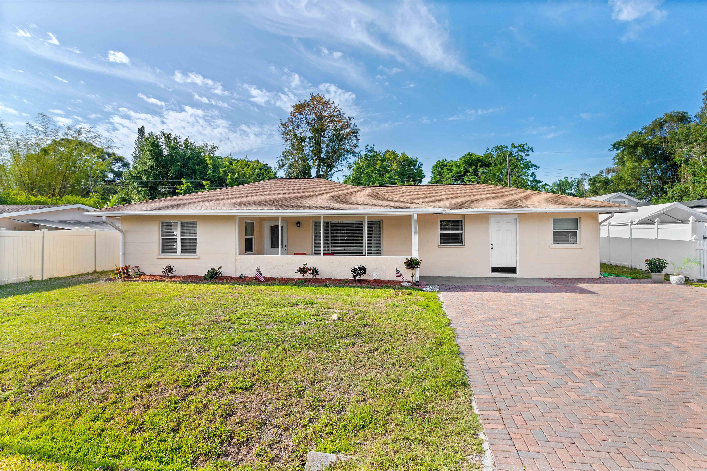 2108 Outer Drive